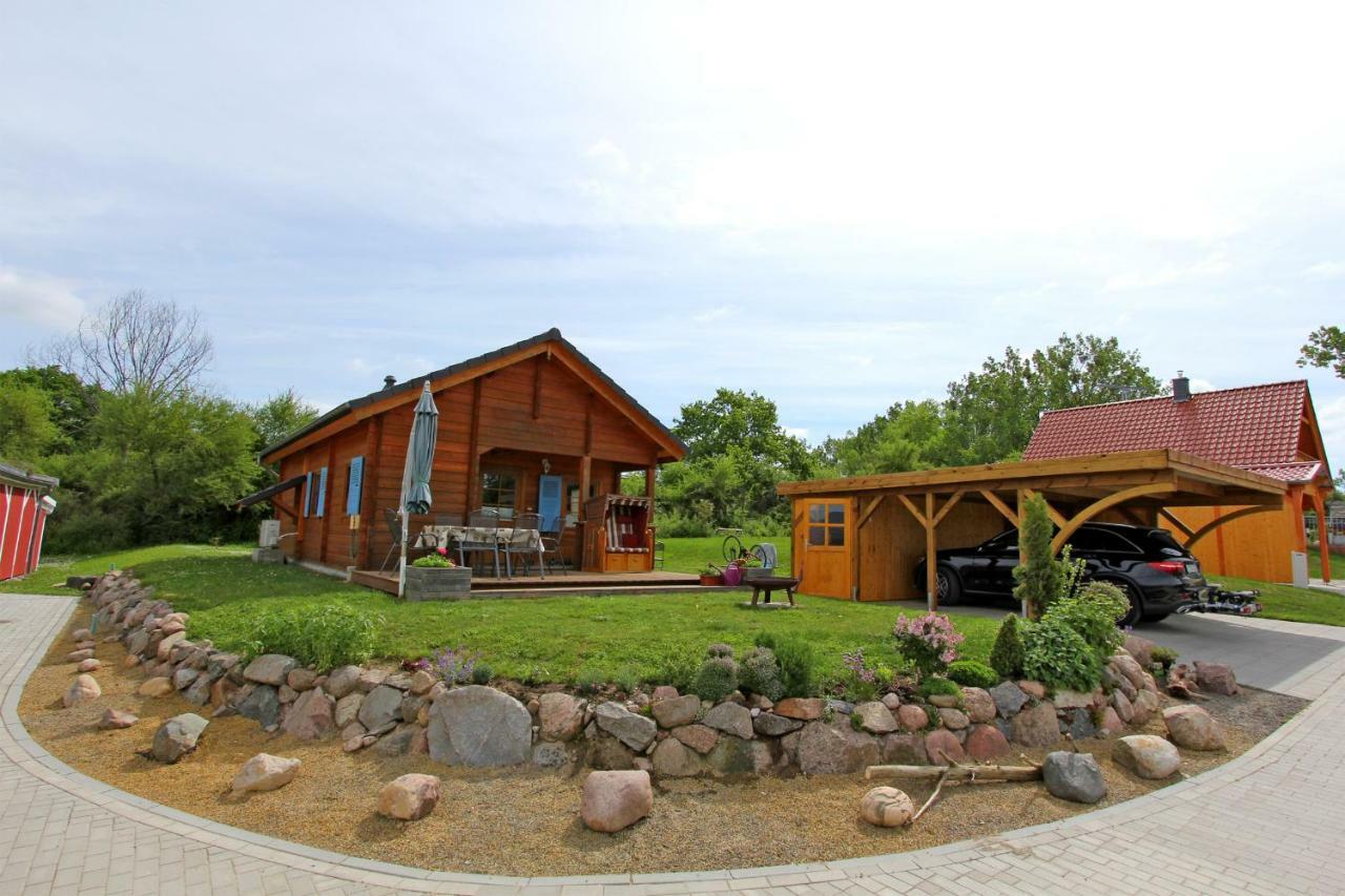 Ferienhaus Tollenseheim See 6162 Groß Nemerow Buitenkant foto